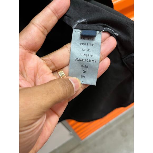 Citizens of Humanity - Ari Buttondown Shirt / S / Black - Picture 9 of 9